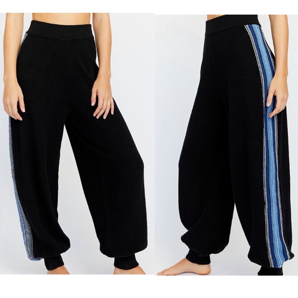 Free People Side Eye Jogger In Blues